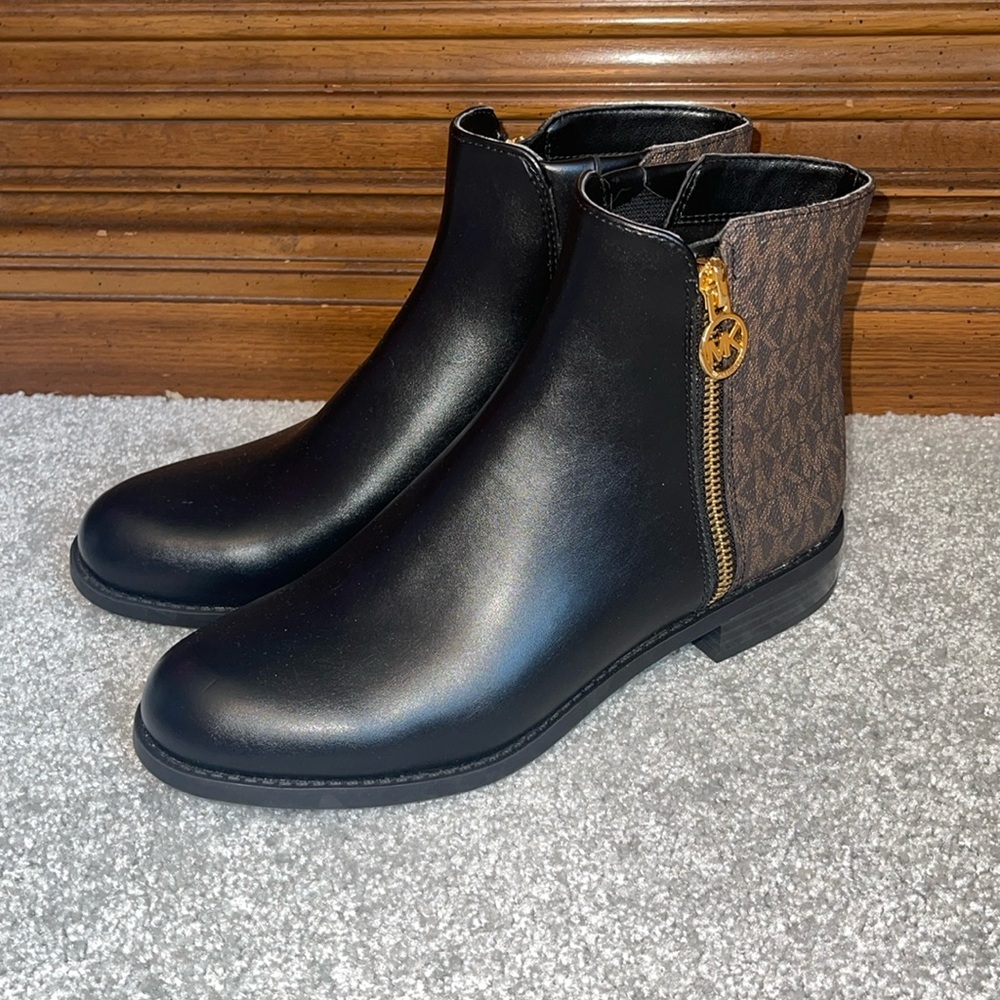 Michael Kors boots